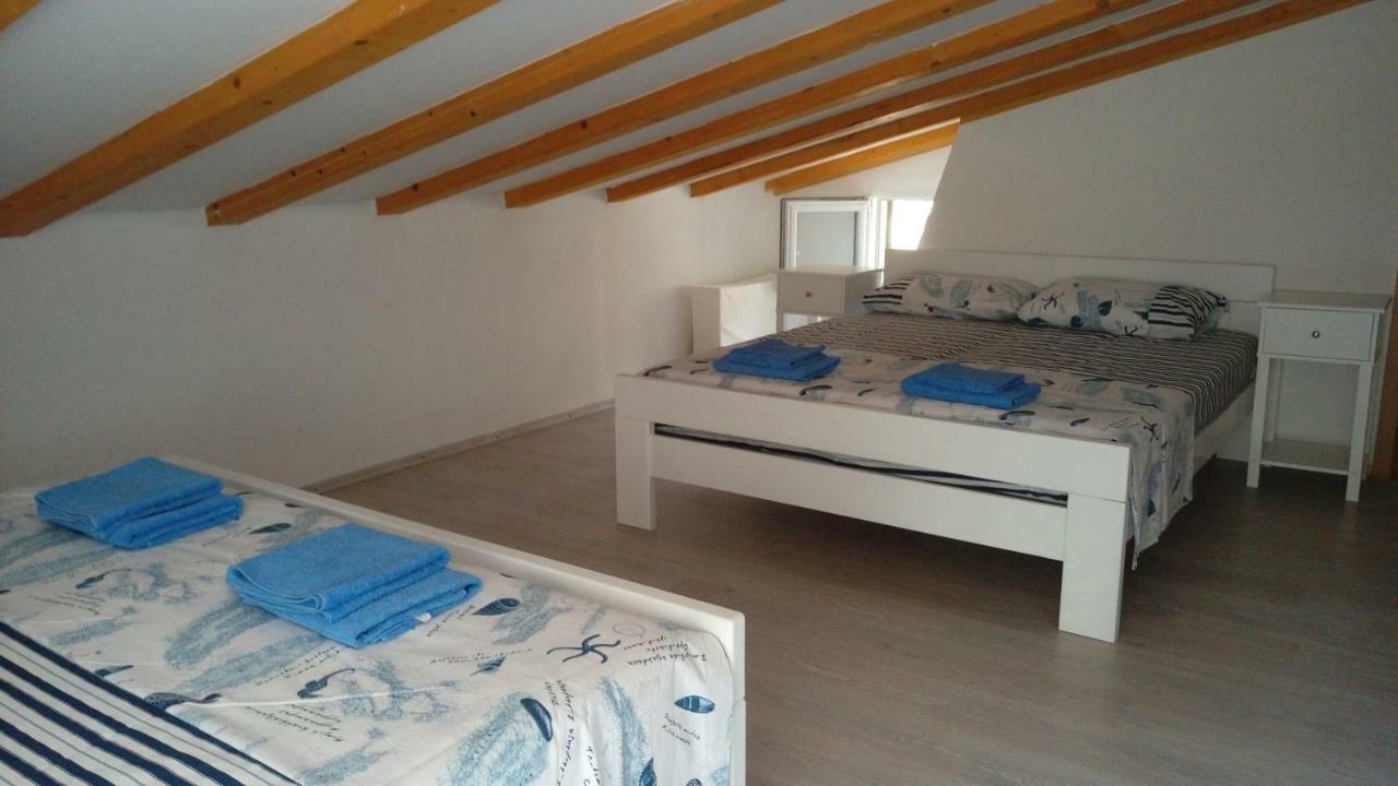 Buc-Vila Nada Villa Cres Eksteriør bilde